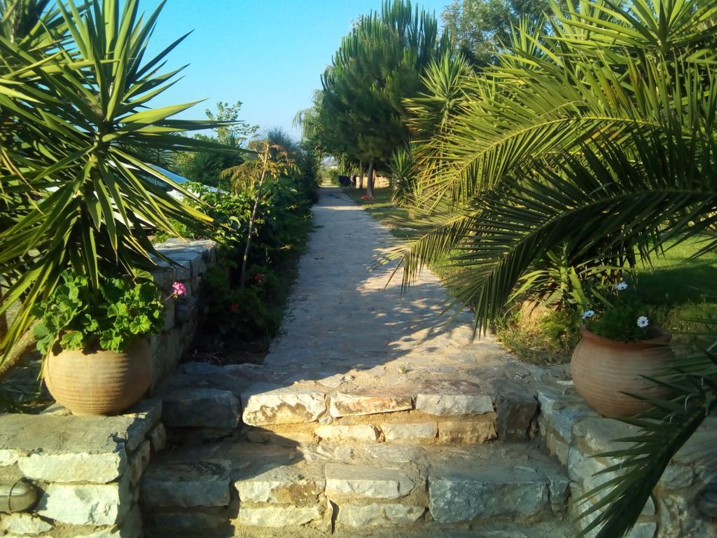 Villa Ktima Petalea Githio Exterior foto